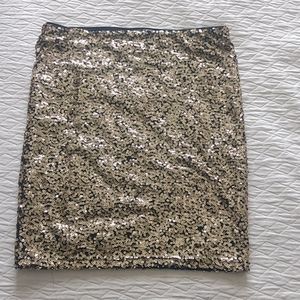 H&M gold sequin skirt